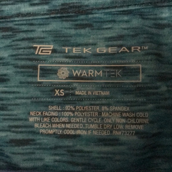 NWOT Tek Gear long sleeve juniors athletic wear - Picture 2 of 5